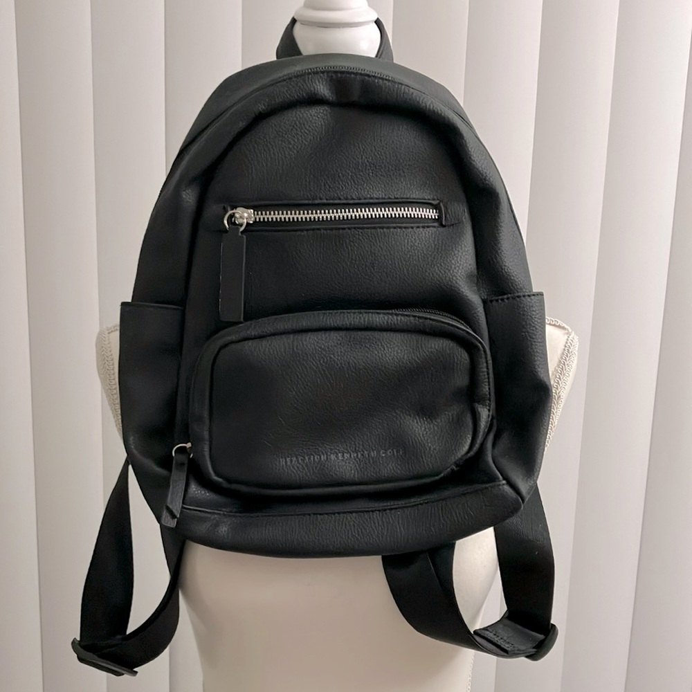 Kennet Cole Reaction Sleek Black Medium Backpack with Adjustable Straps
